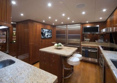 116 Hargrave yacht galley