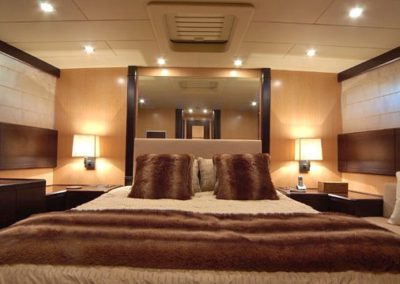 80 Mangusta yacht master stateroom